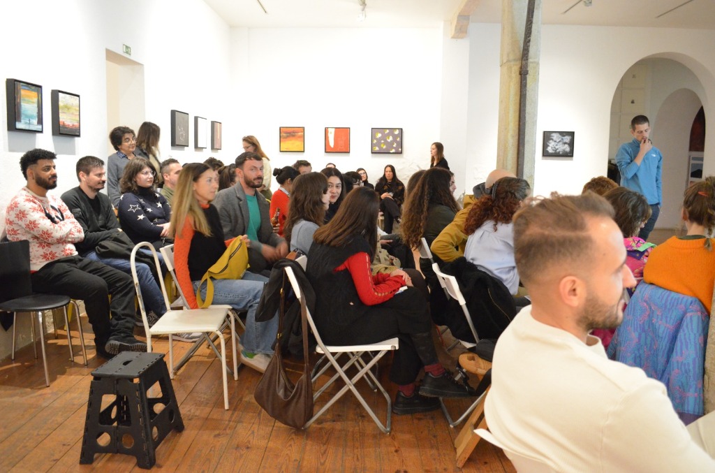 Short Films - Debate & Wine - Photo 4