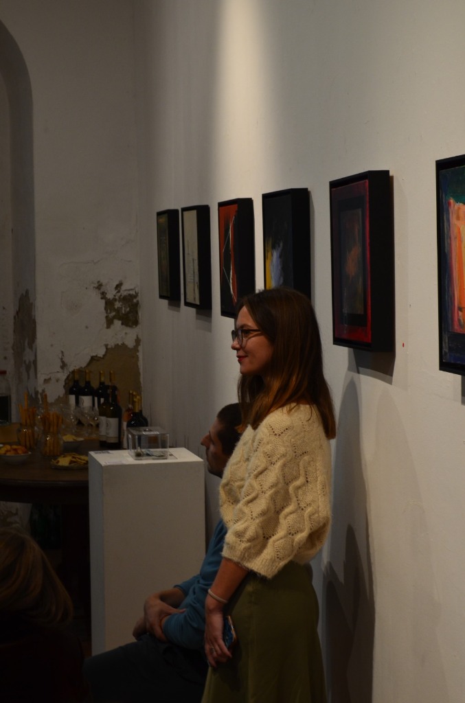 Short Films - Debate & Wine - Photo 6