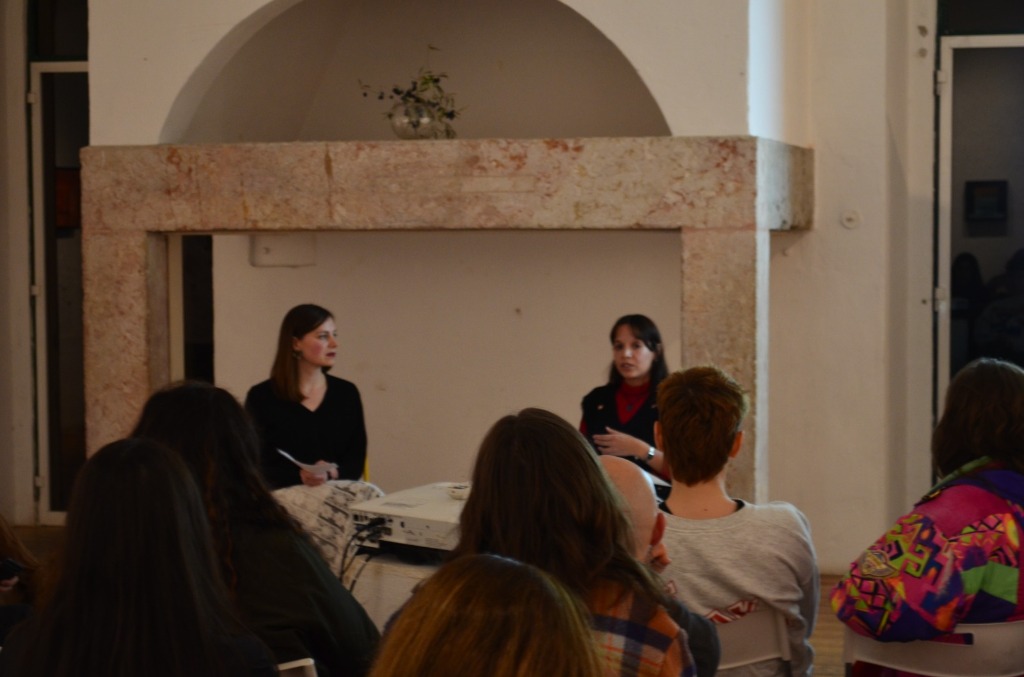 Short Films - Debate & Wine - Photo 7